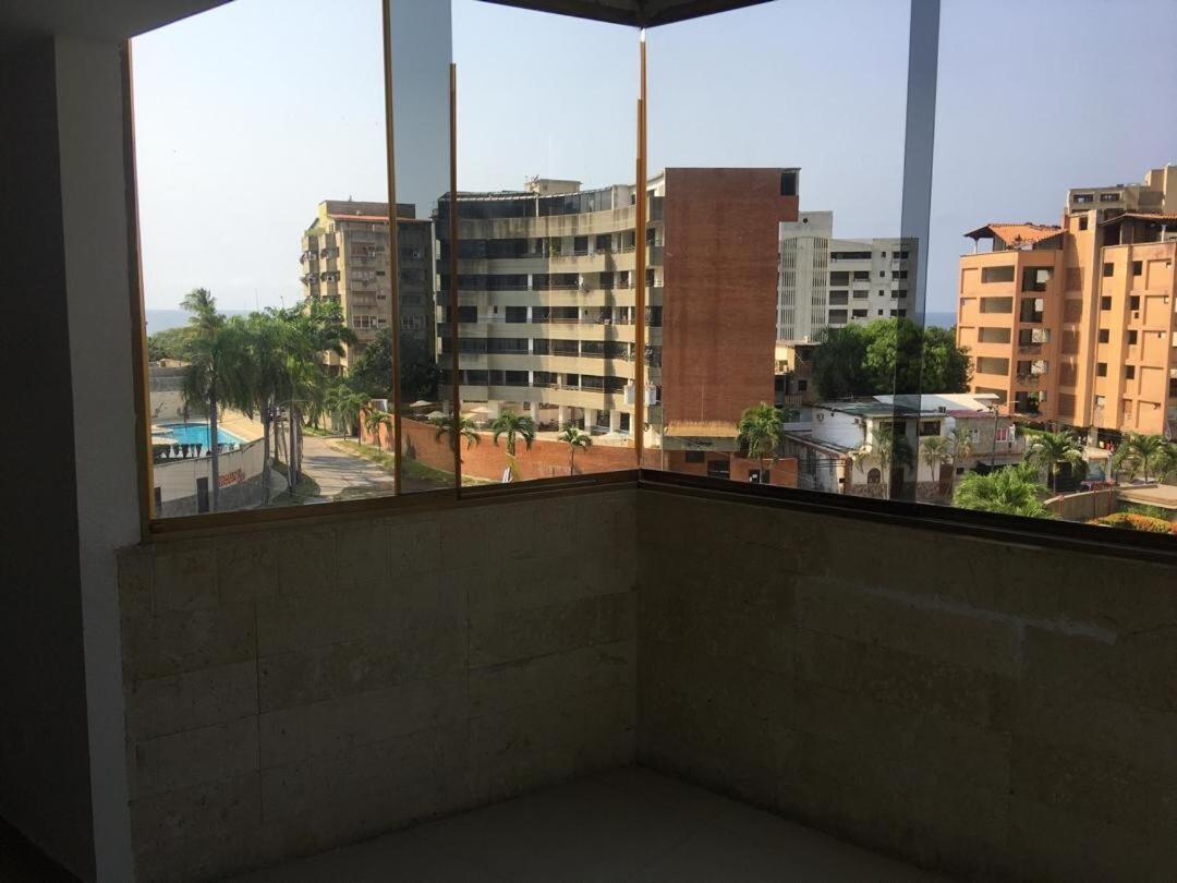 Caraballeda Comodo Apartamento Vacacional מראה חיצוני תמונה